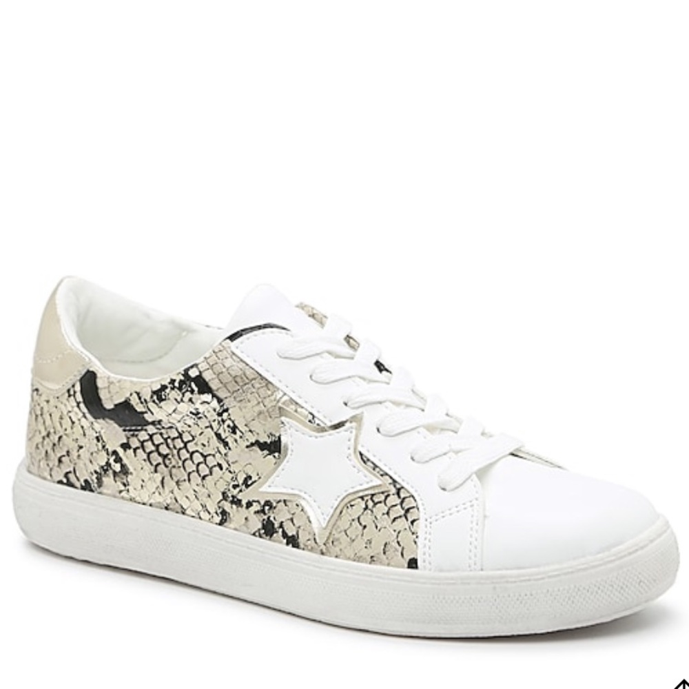 Steve Madden Claris Star Court Sneaker NIB